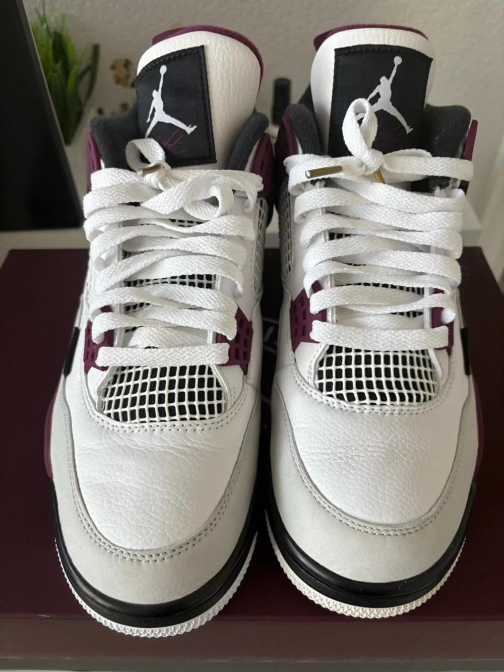 Jordan 4 Retro PSG Paris Saint-German
